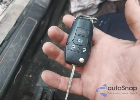 2016 Ford Fusion Hybrid Se from USA, damaged, VIN 3FA6P0LU7GR350892